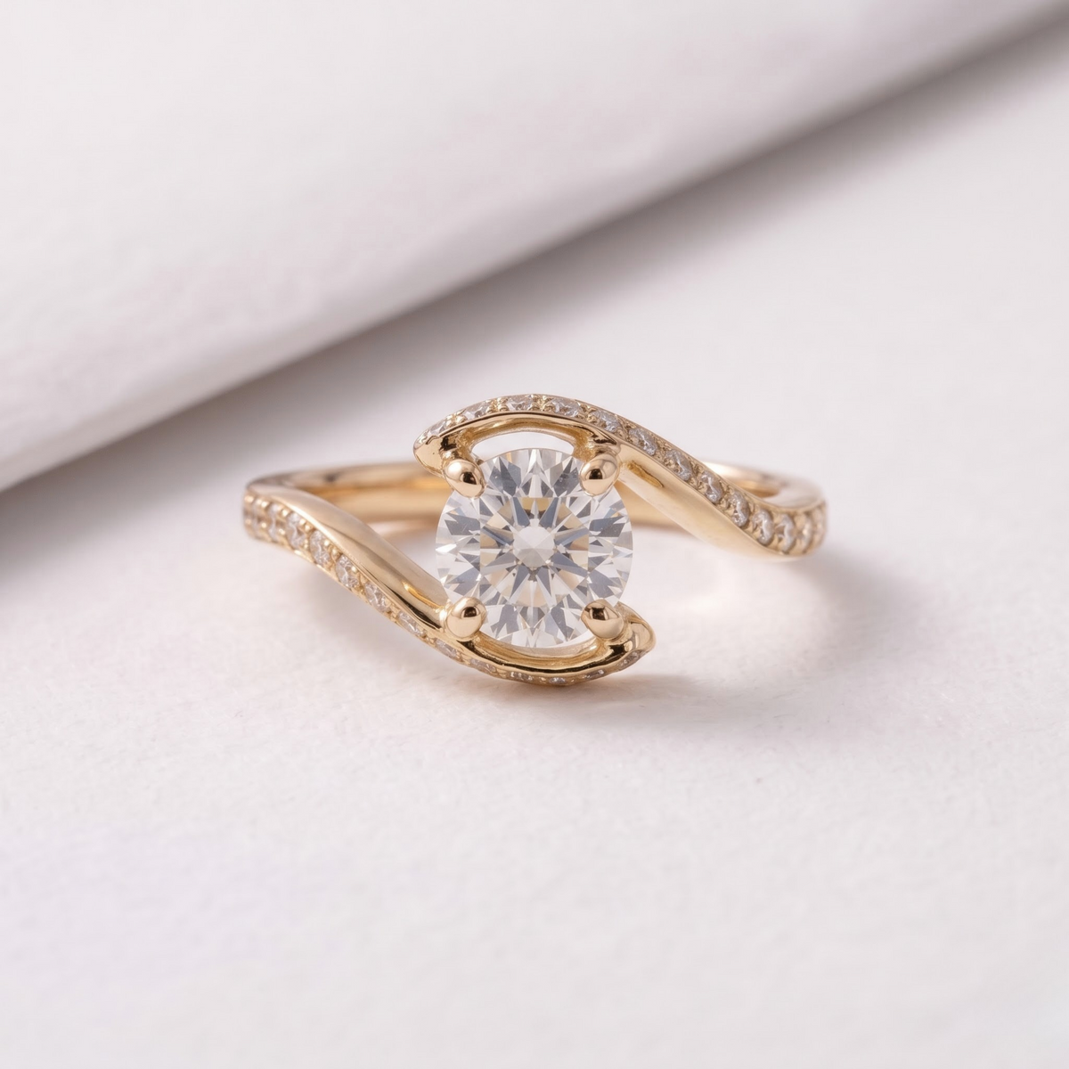 2 CT Pear Cut Curved Lab-Grown Diamond Engagement Ring