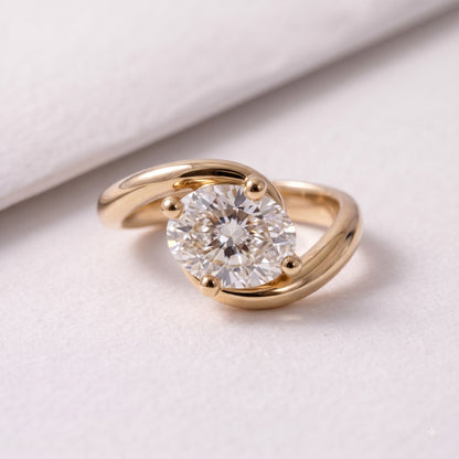 1 CT East West Oval Cut Solitaire Lab-Grown Diamond Engagement Ring