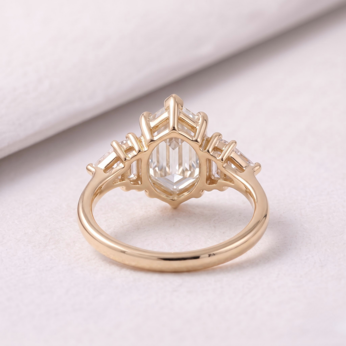 2 CT Pear Cut Curved Lab-Grown Diamond Engagement Ring