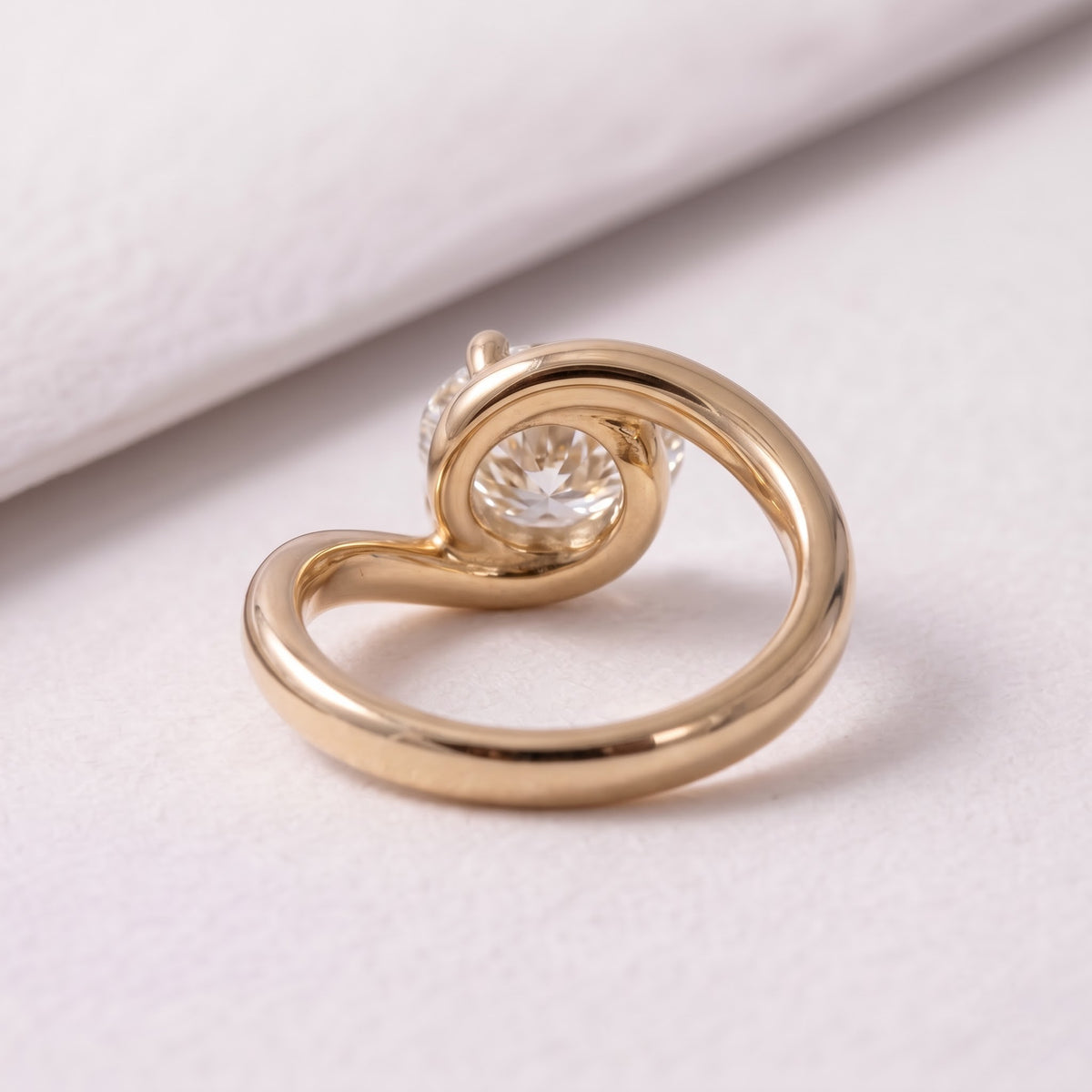 1 CT East West Oval Cut Solitaire Lab-Grown Diamond Engagement Ring