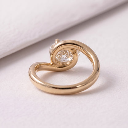 1 CT East West Oval Cut Solitaire Lab-Grown Diamond Engagement Ring