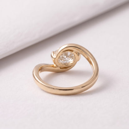 1 CT East West Oval Cut Semi Pave Lab-Grown Diamond Engagement Ring