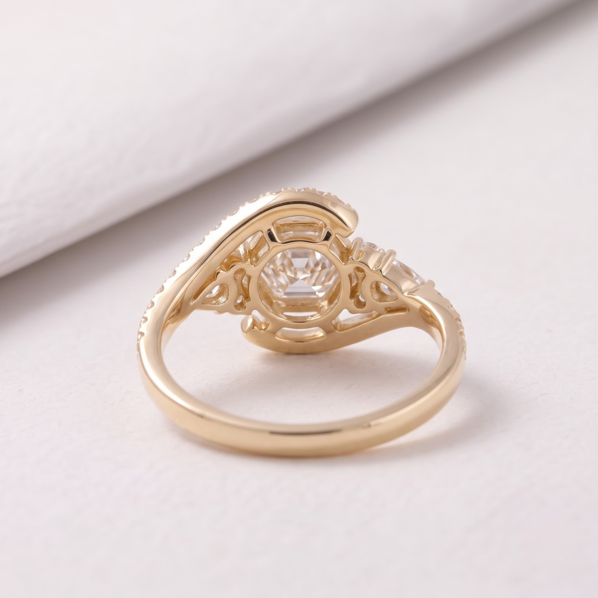 2 CT Pear Cut Curved Lab-Grown Diamond Engagement Ring