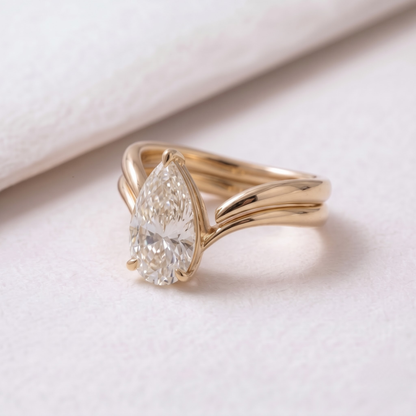 2.5 CT Pear Cut Solitaire Lab-Grown Diamond Bridal Set