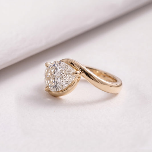 2.5 CT East West Oval Cut Solitaire Lab-Grown Diamond Engagement Ring
