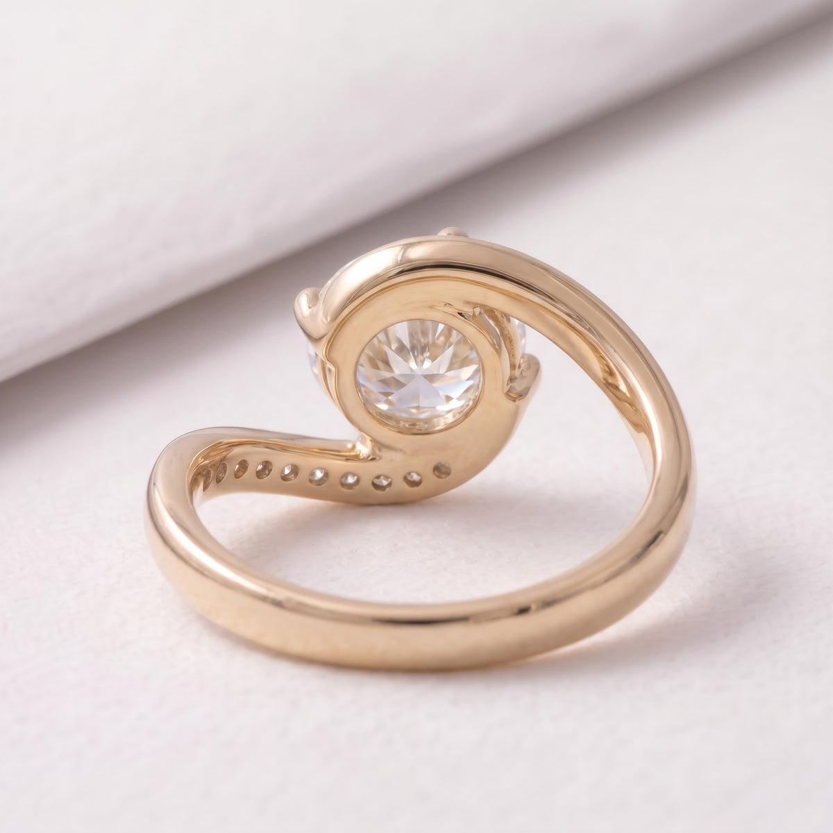 2.5 CT East West Oval Cut Solitaire Lab-Grown Diamond Engagement Ring