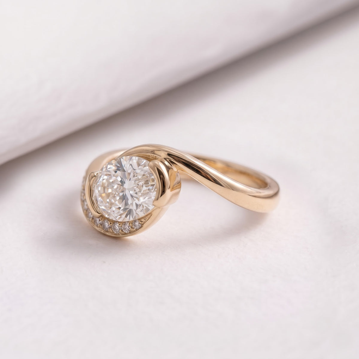 1 CT East West Oval Cut Semi Pave Lab-Grown Diamond Engagement Ring